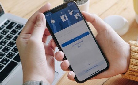 100+ Kata-Kata FB Pro Lucu dan Menghibur untuk Update Status