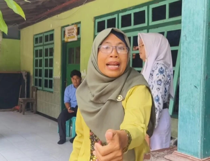 Oknum Guru MTsN 1 Lasem Diduga Halangi Jurnalis, Liputan Dugaan Keracunan MBG Berujung Pengusiran