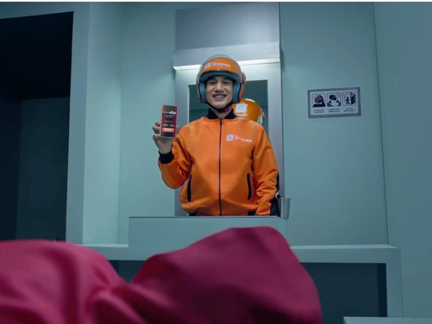 Ada Apa dengan Para Guard? Ini 5 Fakta Menarik dari Iklan Terbarunya ShopeeVIP+