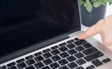 Cara Restart Laptop Windows dan MacBook dengan Mudah & Aman