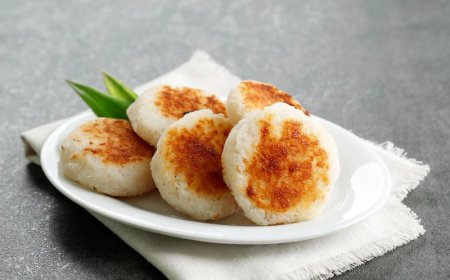 24 Makanan Khas Semarang yang Enak, Ada Lumpia hingga Wingko