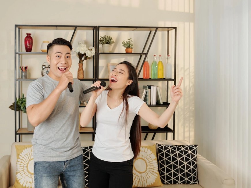 15 Rekomendasi Lagu Enak buat Karaoke, Bikin Suasana Seru!